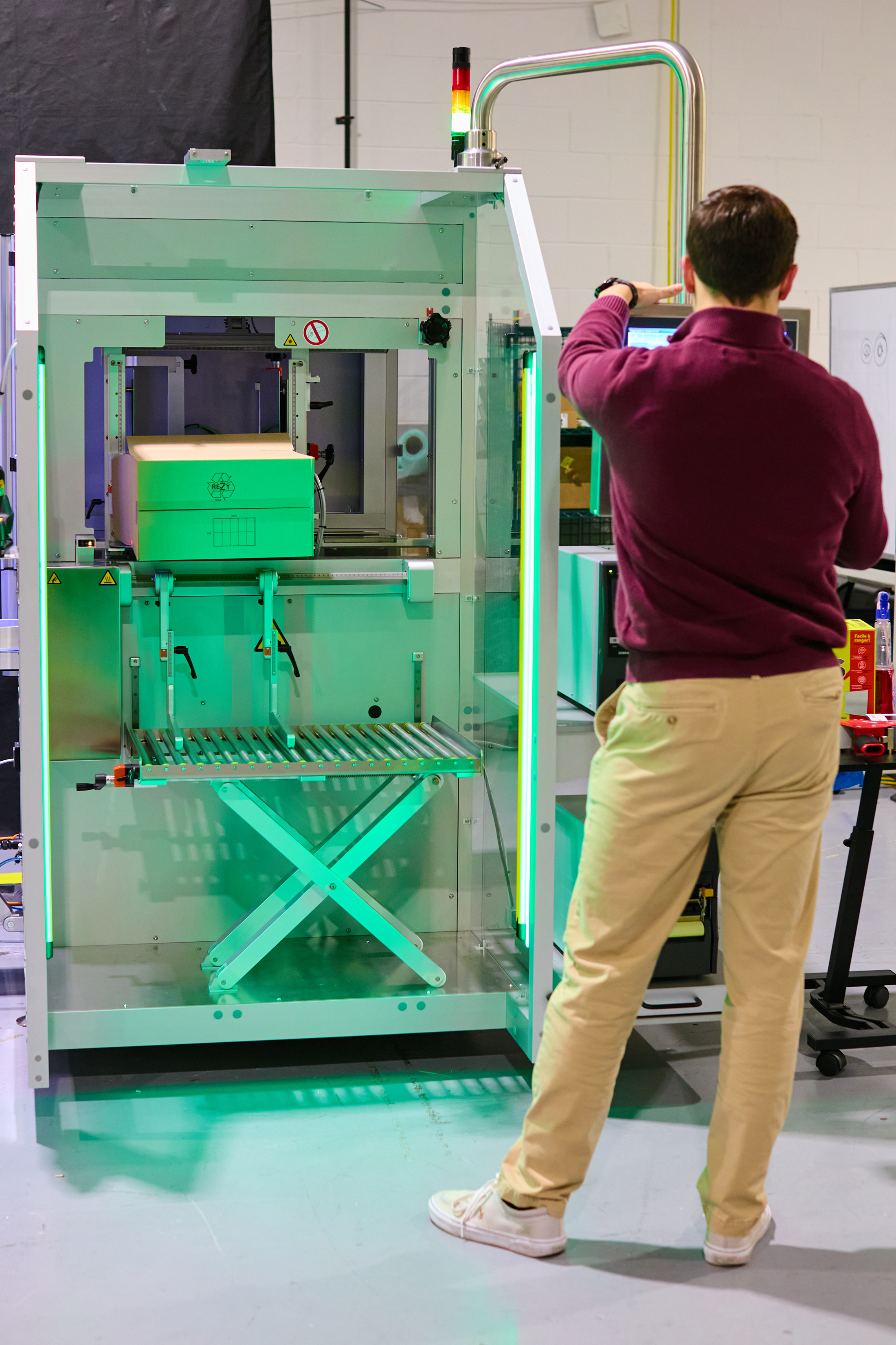 Semi Automatic Case Packer in Action