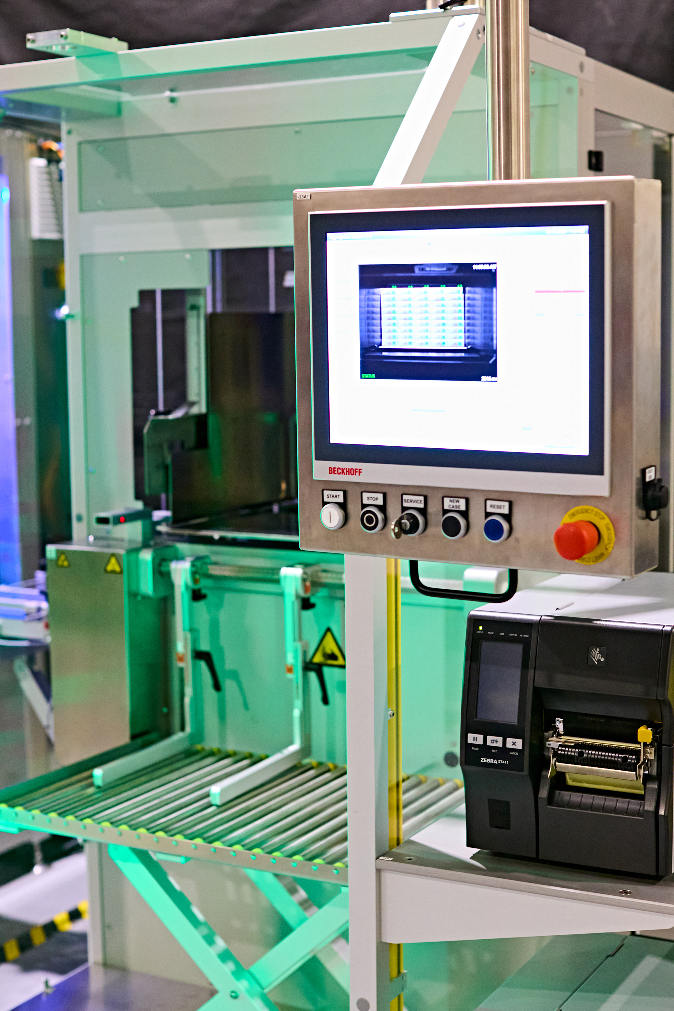Semi Automatic Case Packer with Aggregation