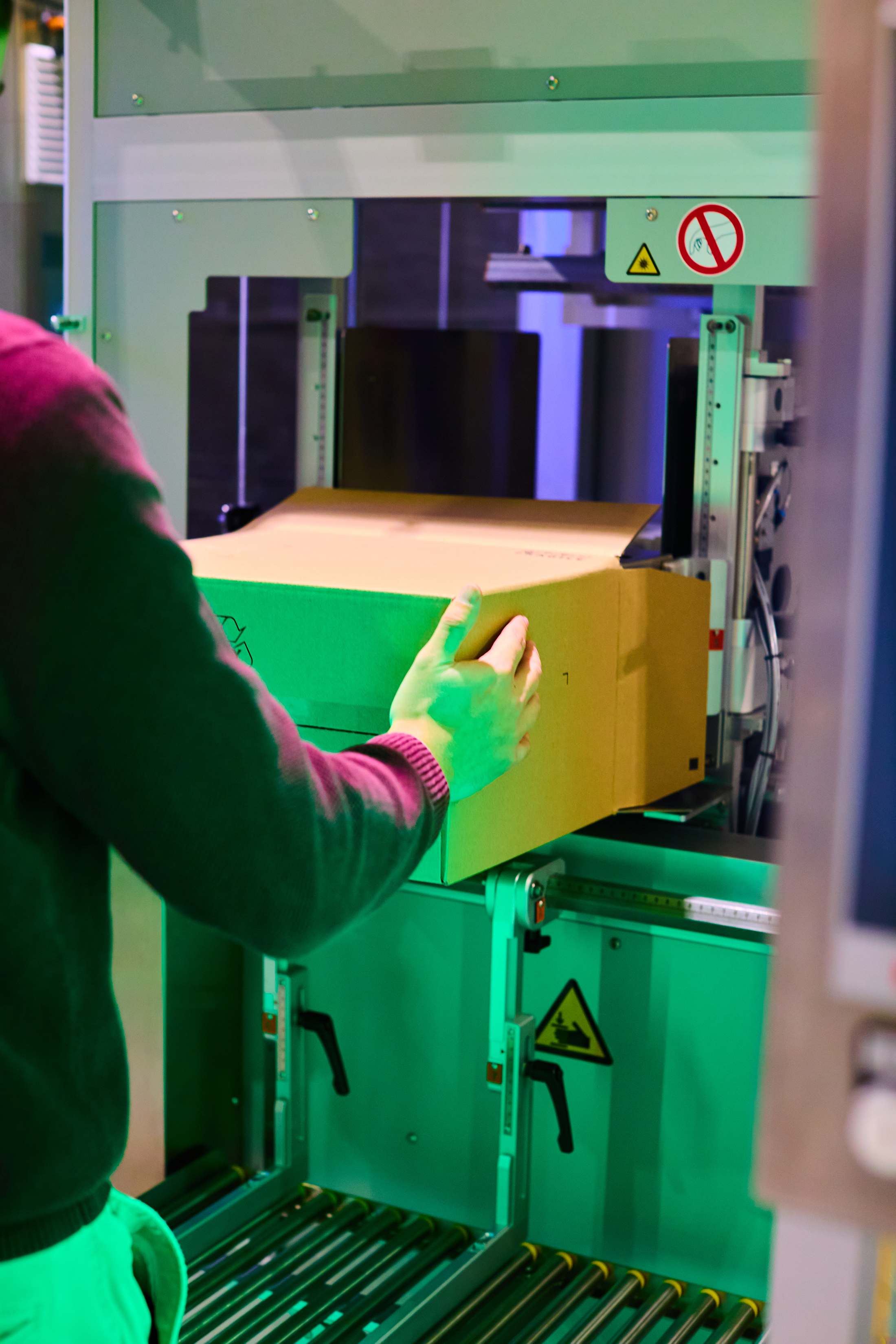 Semi Automatic Case Packer with person