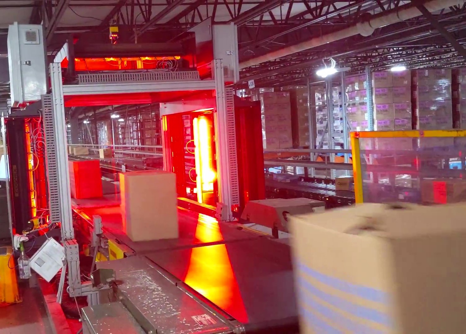 Warehouse Inspection Scan Tunnel